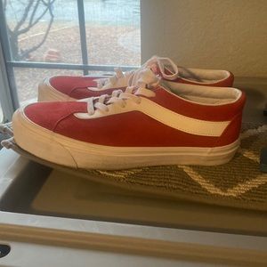 Vans Red Ultracush Shoe Mens 8, Women 9.5